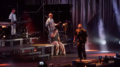 MANUEL TURIZO - MAGDALENA EN VIVO 2024 - &copy;EL REY LAGART&Oacute;N (44)