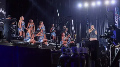 MANUEL TURIZO - MAGDALENA EN VIVO 2024 - &copy;EL REY LAGART&Oacute;N (49)