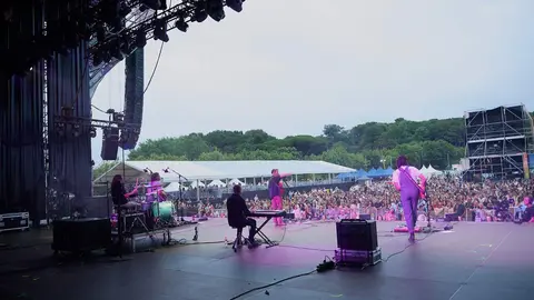 LA SONRISA DE JULIA - MAGDALENA EN VIVO 2024 - &copy;EL REY LAGART&Oacute;N (1)