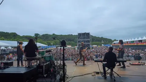 LA SONRISA DE JULIA - MAGDALENA EN VIVO 2024 - &copy;EL REY LAGART&Oacute;N (4)