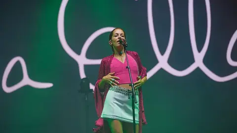 SOF&Iacute;A ELLAR - MAGDALENA EN VIVO 2024 - &copy;EL REY LAGART&Oacute;N (7)