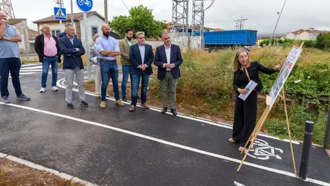 10:30 horas. Paseo de Don Alejandro Calonge. Reinosa
https://maps.apple.com/?ll=42.988745,-4.143348&q=Chincheta&t=h
El consejero de Fomento, Ordenaci&oacute;n del Territorio y Medio Ambiente, Roberto
Media, inaugura un carril bici en Reinosa. 7 AGOSTO 2024 &copy; Miguel De la Parra