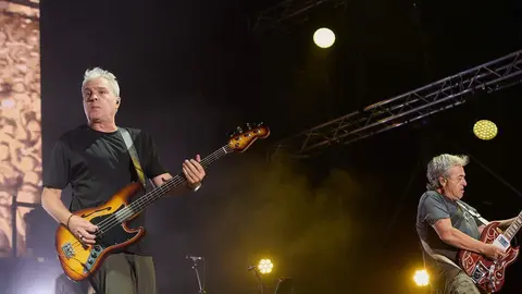 HOMBRES G - VIVE LA FERIA 2024 - &copy;EL REY LAGARTÓN  (37)