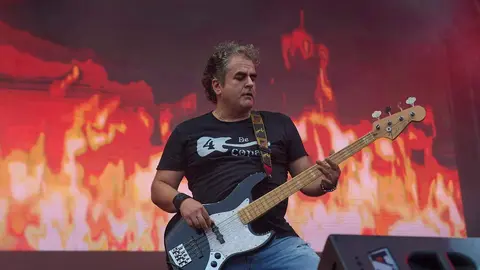 4 DE COPAS  VIVE LA FERIA 2024 - &copy;EL REY LAGARTÓN (3)