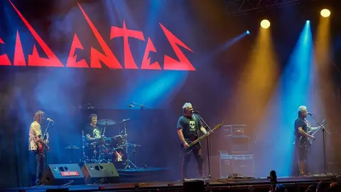 REINCIDENTES - VIVE LA FERIA 2024 - &copy;EL REY LAGARTÓN (13)