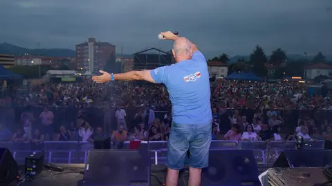 DJ CELIS Y MON FERNÁNDEZ  - VIVE LA FERIA 2024 &copy;EL REY LAGARTÓN (5)