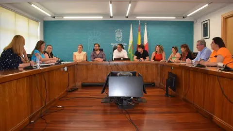 PRESENTACI&Oacute;N PROGRAMA 'PI&Eacute;LAGOS TE ACOMPA&Ntilde;A' A LAS JUNTAS VECINALES (9)
