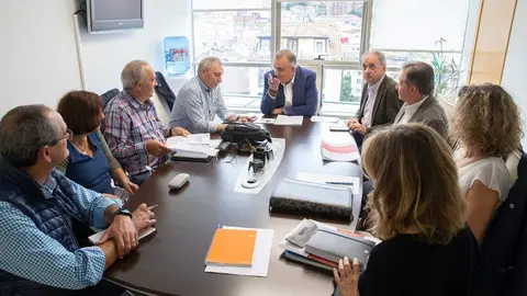 10:30 horas. Despacho del consejero

El consejero de Fomento, Ordenaci&oacute;n del Territorio y Medio Ambiente, Roberto Media, se re&uacute;ne con la Asociaci&oacute;n de Maltratados por la Administraci&oacute;n
NR
9 SEP 24