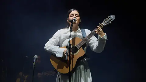 VALERIA CASTRO - LA PLAZA SANTANDER 2024 - &copy;EL REY LAGARTÓN (1)