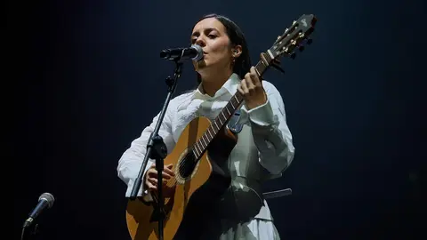 VALERIA CASTRO - LA PLAZA SANTANDER 2024 - &copy;EL REY LAGARTÓN (4)