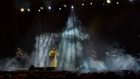 VALERIA CASTRO - LA PLAZA SANTANDER 2024 - &copy;EL REY LAGARTÓN (8)