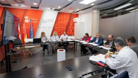 08:30 horas. Consejer&iacute;a de Fomento, Vivienda, Ordenaci&oacute;n del Territorio y Medio Ambiente

El consejero de Fomento, Vivienda, Ordenaci&oacute;n del Territorio y Medio Ambiente, Roberto Media, preside el Comit&eacute; Ejecutivo del Fondo de Derribos.
