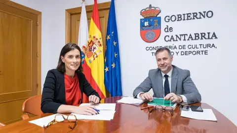 09:00 horas. Despacho del consejero. El consejero de Cultura, Turismo y Deporte, Luis Mart&iacute;nez Abad, se re&uacute;ne con la alcaldesa de Santander, Gema Igual. 16 de octubre de 2024 &copy; Ra&uacute;l Lucio