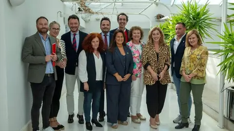 16.00 horas. Parlamento de Cantabria
La consejera de Inclusi&oacute;n Social, Juventud, Familias e Igualdad, Bego&ntilde;a G&oacute;mez del
R&iacute;o, comparece en la Comisi&oacute;n de Inclusi&oacute;n Social, Juventud, Familias e Igualdad. 24 OCT24 &copy; Miguel De la Parra