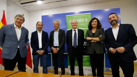 El consejero de Industria, Empleo, Innovaci&oacute;n y Comercio, Eduardo Arasti, presenta el Plan Renove IV.

7 nov 24