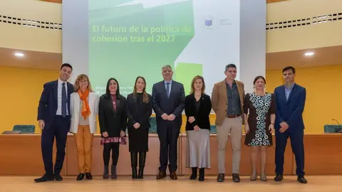 09:30 horas. Sal&oacute;n de Actos de la Facultad de Ciencias Econ&oacute;micas y Empresariales de la Universidad de Cantabria

El consejero de Econom&iacute;a, Hacienda, Fondos Europeos y Financiaci&oacute;n Auton&oacute;mica, Luis &Aacute;ngel Ag&uuml;eros, inaugura la &lsquo;Jornada sobre Fondos europeos y Financiaci&oacute;n Auton&oacute;mica: retos y perspectivas para Cantabria&rsquo;.