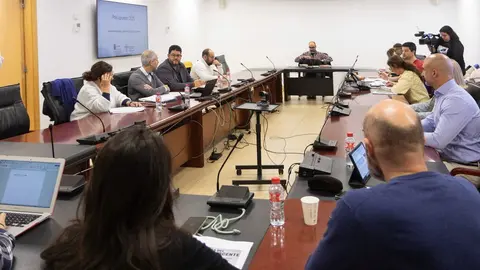 12:00 horas. Sala de videoconferencias, Pe&ntilde;a Herbosa.

El consejero de Educaci&oacute;n, Formaci&oacute;n Profesional y Universidades, Sergio Silva, se re&uacute;ne con la Junta de Personal Docente.