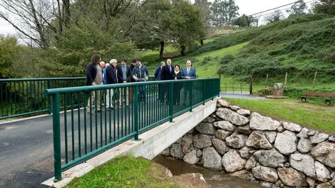 10:30 horas. San Felices de Buelna     https://maps.app.goo.gl/bJ2vBttBj6z37Qe79

El consejero de Fomento, Vivienda, Ordenaci&oacute;n del Territorio y Medio Ambiente, Roberto Media, inauguraci&oacute;n de la ampliaci&oacute;n del puente sobre el arroyo Tejas.