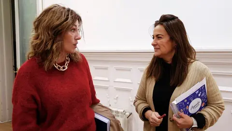 La consejera de Inclusi&oacute;n Social, Juventud, Familias e Igualdad, Bego&ntilde;a G&oacute;mez del R&iacute;o, se re&uacute;ne con la alcaldesa de Polanco, Rosa D&iacute;az.

29 ene 25