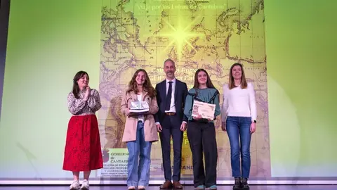 11:00 horas. Centro C&iacute;vico Juan de Santander, Cueto, Santander
El consejero de Educaci&oacute;n, Formaci&oacute;n Profesional y Universidades, Sergio Silva,
participa en la entrega de los premios a los ganadores del concurso escolar con
motivo del D&iacute;a de las Letras de Cantabria. 19 febrero 25 &copy; Miguel De la Parra