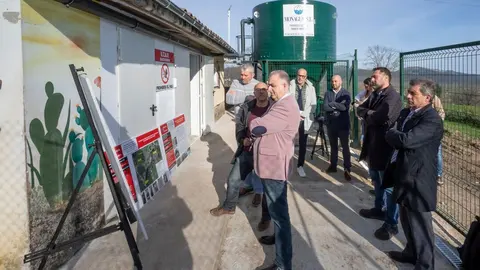 10:30 horas. https://maps.app.goo.gl/EsNSydAtRPUfJ6GT7
El consejero de Fomento, Vivienda, Ordenaci&oacute;n del Territorio y Medio ambiente, Roberto Media, inaugura varias obras hidr&aacute;ulicas en Mazcuerras.