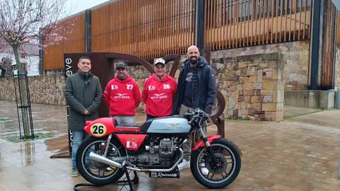 Felicitaci&oacute;n equipo motos cl&aacute;sicas 25