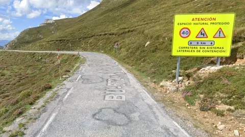 Captura de pantalla 2025-03-15 a las 23.52.49