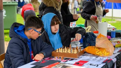 Ollas Astillero 25-18