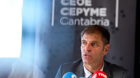 4/5/23  SANTANDER
ep CEOE 

Enrique Conde

FOTO: Juanma Serrano