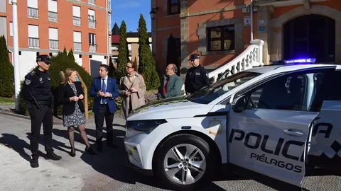 PRESENTACION NUEVO VECHICULO POLICIA LOCAL PIELAGOS (4)