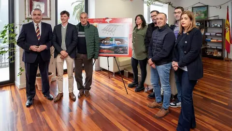 11:00 horas. Ayuntamiento de Casta&ntilde;eda

El consejero de Fomento, Vivienda, Ordenaci&oacute;n del Territorio y Medio Ambiente, Roberto Media, presenta el proyecto para la construcci&oacute;n y cubrimiento de parque infantil en Casta&ntilde;eda.