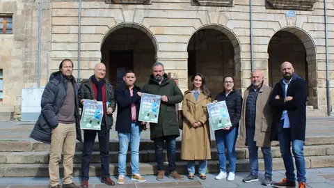FOTO-PRESENTACI&Oacute;N-AYTO-REINOSA-ESCOLAR