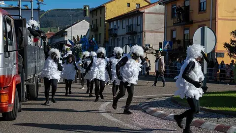 Desfile Fiestas San Jose 25-11