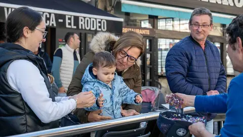 Desfile Fiestas San Jose 25-30