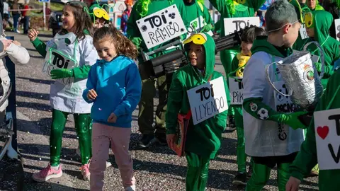 Desfile Fiestas San Jose 25-36