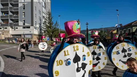 Desfile Fiestas San Jose 25-45