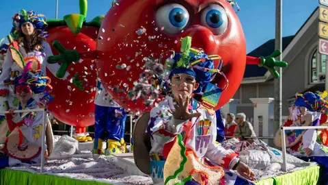 Desfile Fiestas San Jose 25-49