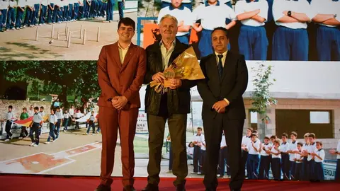 ARCHIVO XXI GALA M&Eacute;RITO DEPORTIVO - AYTO PI&Eacute;LAGOS  (219) - jesus b&aacute;rcena, premio bol&iacute;stico
