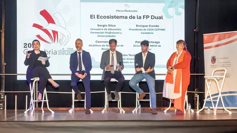 10.15 horas. Sal&oacute;n de actos del IES Pe&ntilde;acastillo

El consejero de Educaci&oacute;n, Formaci&oacute;n Profesional y Universidades, Sergio Silva, participa en la mesa redonda &lsquo;El ecosistema FP Dual&rsquo;, con motivo de las Cantabria Skills 2025.