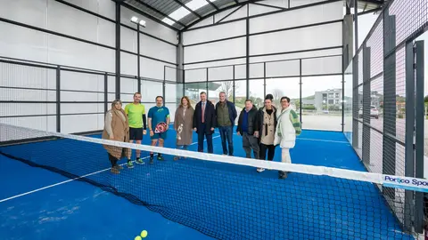 17:00 horas. https://maps.app.goo.gl/iBiKdCFL4ynZiJYA9
El consejero de Cultura, Turismo y Deporte, Luis Mart&iacute;nez Abad, visita las renovadas pistas de p&aacute;del de Polanco.