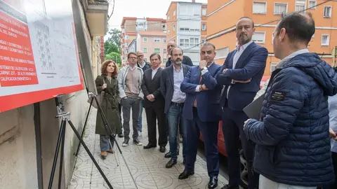 10:30 horas. Cl. Marqueses de Valdecilla y Pelayo, 9. Torrelavega
El consejero de Fomento, Vivienda, Ordenaci&oacute;n del Territorio y Medio Ambiente, Roberto Media, presenta los proyectos de nuevas viviendas de protecci&oacute;n oficial.

02/05/25
Eva Laza