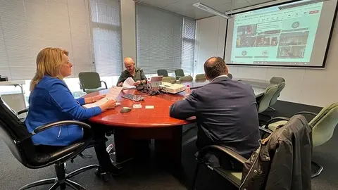 12:30 horas. Sala de reuniones de la 3&ordf; planta
La consejera de Desarrollo Rural, Ganader&iacute;a, Pesca y Alimentaci&oacute;n, Mar&iacute;a Jes&uacute;s Susinos, participa por videoconferencia en la Conferencia Sectorial de Medio Ambiente.