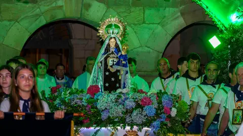 El Carmen Revilla de Camargo 25-24