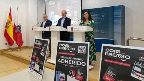 El consejero de Industria, Empleo, Innovaci&oacute;n y Comercio, Eduardo Arasti, presenta en rueda de prensa, la campa&ntilde;a de dinamizaci&oacute;n comercial &lsquo;COMPREMIO&rsquo;
@Patricia Pereda