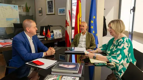 12:00 horas. Despacho del consejero
El consejero de Educaci&oacute;n, Formaci&oacute;n Profesional y Universidades, Sergio Silva, se re&uacute;ne con el alcalde de San Felices de Buelna. 
22 JULIO 25 &copy; Miguel De la Parra