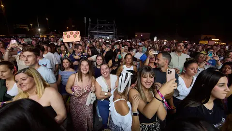 BERET - VIVE LA FERIA 2025 - EL REY LAGARTÓN (10)