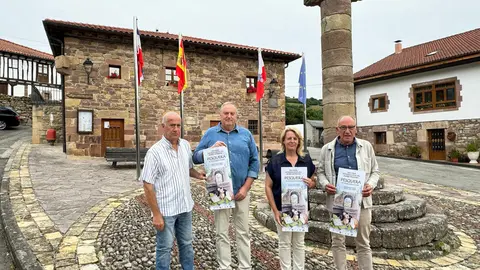 La consejera de Desarrollo Rural, Ganader&iacute;a, Pesca y Alimentaci&oacute;n, Mar&iacute;a Jes&uacute;s Susinos, presentaci&oacute;n del cartel de la Feria Internacional del Queso de Pesquera.