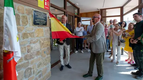 12:00 horas. Cl. Espinilla, 22. Hermandad de Campoo de Suso
El consejero de Salud, C&eacute;sar Pascual, inaugura el consultorio m&eacute;dico de Campoo de Suso - Espinilla. 15 AGOSTO 25 &copy;&nbsp;Miguel De la Parra