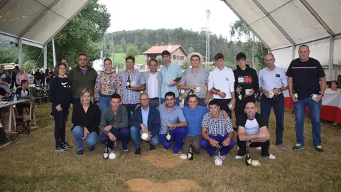 CONCURSO SALTO PASIEGO 'VIRGEN VALENCIA' 2025 - foto de familia (189)