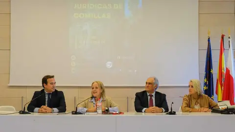 13:30 horas. Universidad Pontificia de Comillas. La consejera de Presidencia, Justicia, Seguridad y Simplificaci&oacute;n Administrativa, Isabel Urrutia, participa en la clausura de las jornadas jur&iacute;dicas organizadas por el Colegio nacional de letrados de la Administraci&oacute;n de Justicia. 26 de septiembre de 2025 &copy; Ra&uacute;l Lucio